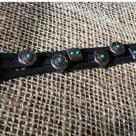 Women’s Fossil black leather belt with turquoise conchas Cowgirl Southwest S - Picture 8 of 9